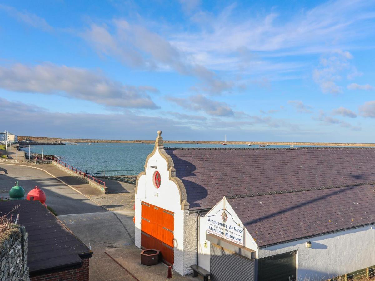 Port Apartment 1 Holyhead Zewnętrze zdjęcie